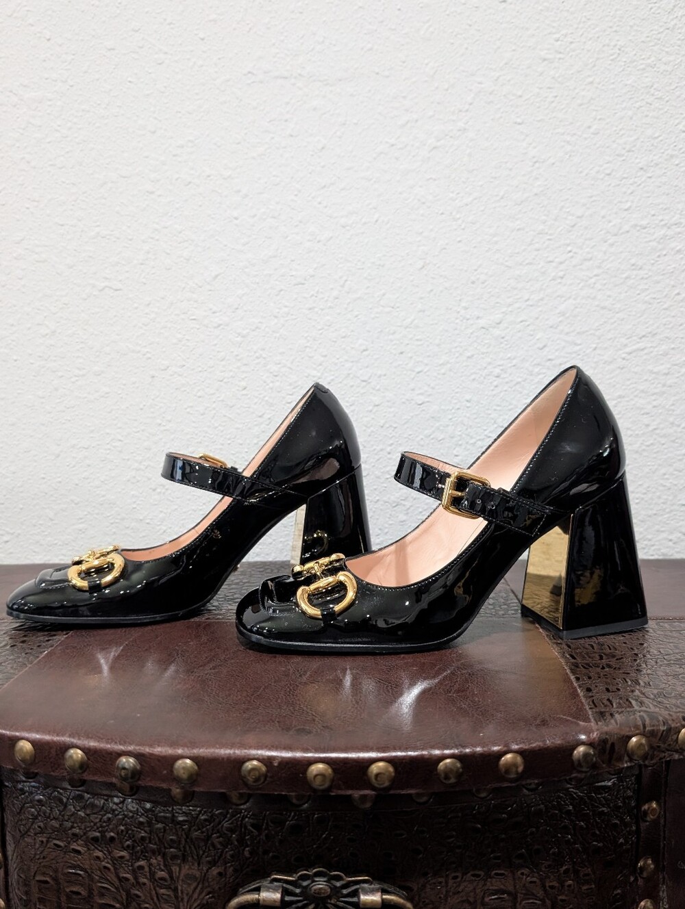 Gucci Baby Horsebit Patent Leather Mary Jane Pumps – Black – Size 36.5 - Picture 6 of 16